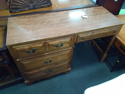 Thrift Store «Goodwill - Moreno Valley», reviews and photos, 23615 Sunnymead Boulevard, Moreno Valley, CA 92553, USA