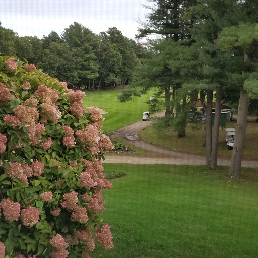 Golf Course «Mc Gregor-Links Country Club», reviews and photos, 359 Northern Pines Rd, Wilton, NY 12831, USA