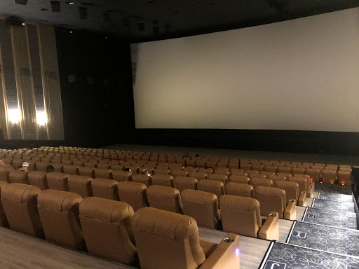 Movie Theater «Emagine Canton», reviews and photos, 39535 Ford Rd, Canton, MI 48187, USA