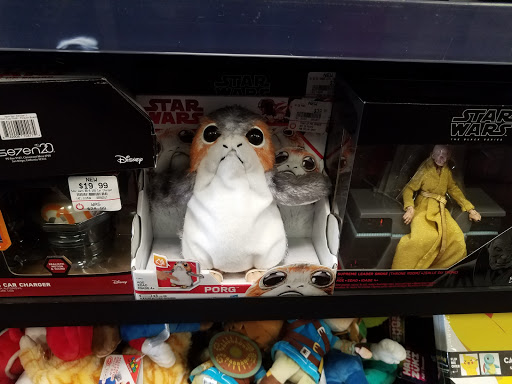 Video Game Store «GameStop», reviews and photos, 17 W Palisade Ave, Englewood, NJ 07631, USA