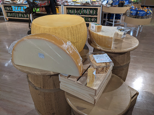 Supermarket «Price Chopper», reviews and photos, 39 N Plank Rd, Newburgh, NY 12550, USA