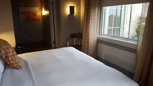 Hotel «21c Museum Hotel Durham», reviews and photos, 111 Corcoran St, Durham, NC 27701, USA