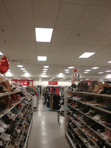 Department Store «T.J. Maxx», reviews and photos, 13560 Whittier Blvd, Whittier, CA 90605, USA