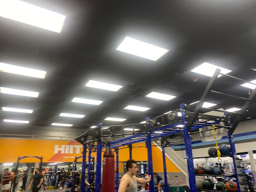 Health Club «Crunch - Cerritos», reviews and photos, 11881 Del Amo Blvd, Cerritos, CA 90703, USA