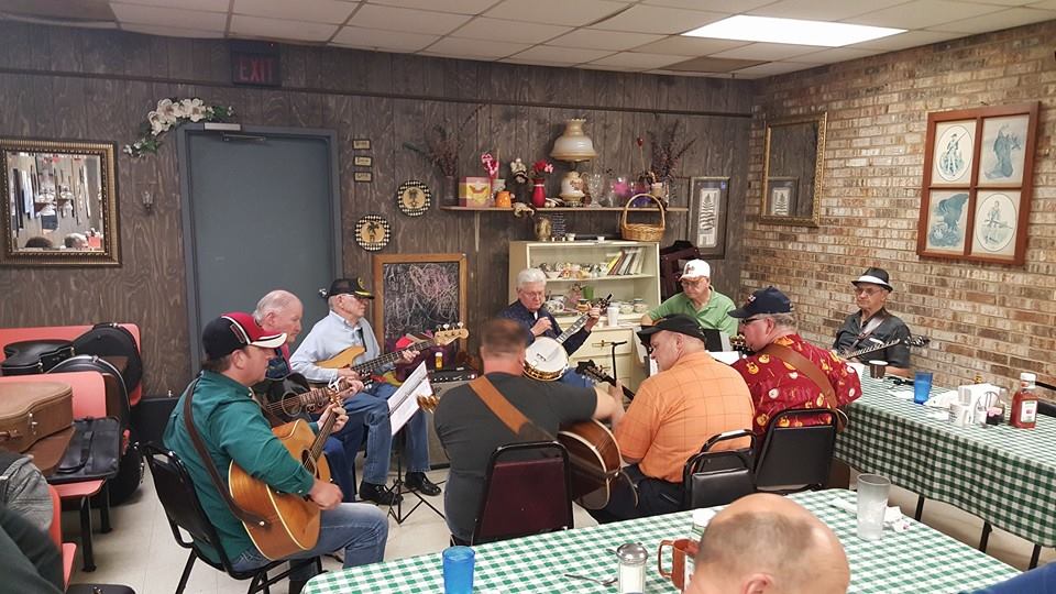 Country Junction Restaurant 37080