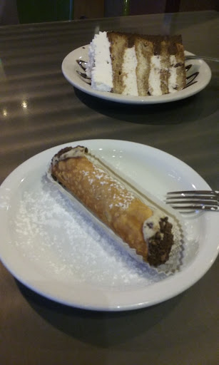 Bakery «Sweet Life Patisserie», reviews and photos, 755 Monroe St, Eugene, OR 97402, USA