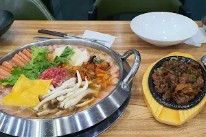 일당백부대찌개 image