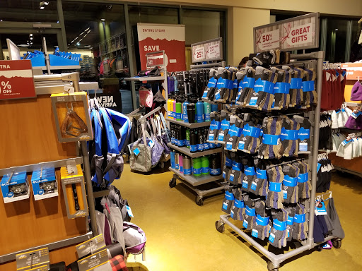 Sportswear Store «Columbia Sportswear Outlet Store at Prime Outlets Grove City», reviews and photos, 1911 Leesburg Grove City Rd #445, Grove City, PA 16127, USA