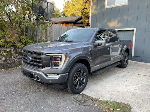 Car Dealer «Landmark Ford Lincoln», reviews and photos, 12000 SW 66th Ave, Tigard, OR 97223, USA