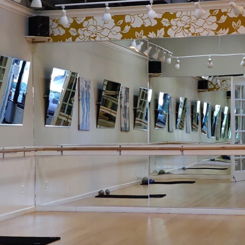 Studio Barre Mission Hills