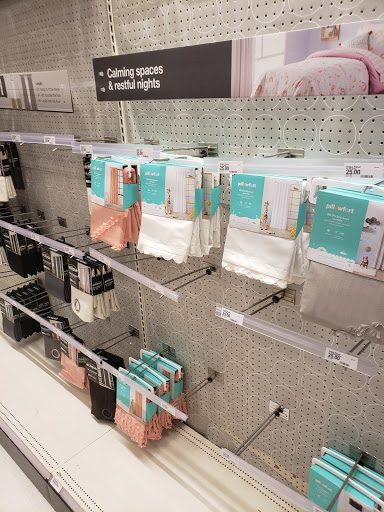 Department Store «Target», reviews and photos, 139 Flatbush Ave, Brooklyn, NY 11217, USA