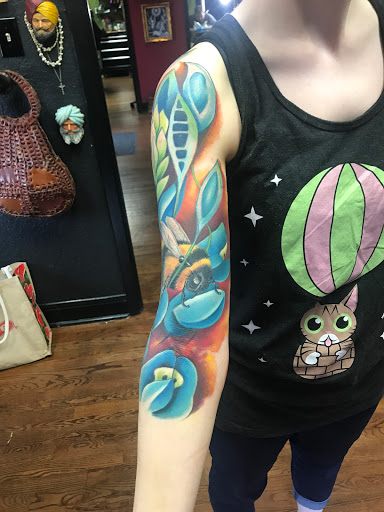 Tattoo Shop «Dovetail Tattoo», reviews and photos, 310 W 17th St, Austin, TX 78701, USA