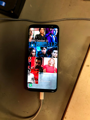 Computer Repair Service «Unique Geek iPhone, Samsung & Computer Repair Specialists», reviews and photos, 458 W Morthland Dr, Valparaiso, IN 46383, USA