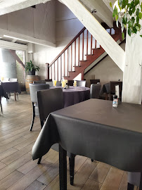 Atmosphère du Restaurant Le prevost à Bassillac - n°1