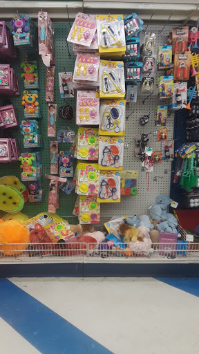 Discount Store «99 Cents Only Stores», reviews and photos, 2566 E Florence Ave, Huntington Park, CA 90255, USA