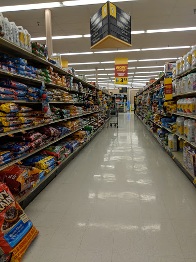 Grocery Store «Food Lion», reviews and photos, 2004 Midway Dr, Harrington, DE 19952, USA