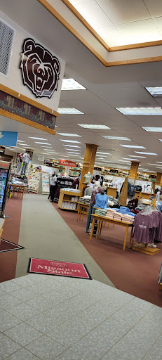 Book Store «Baker Bookstore», reviews and photos, 717 S Florence Ave, Springfield, MO 65897, USA