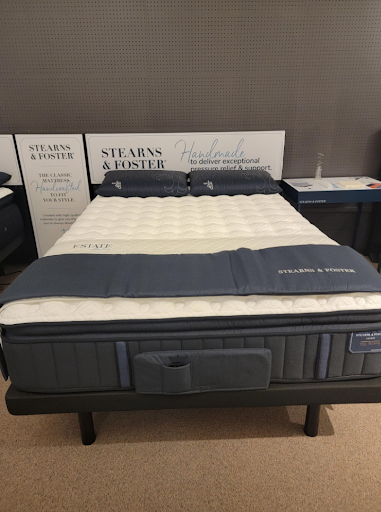 Furniture Store «Value City Furniture», reviews and photos, 45350 Utica Park Blvd, Utica, MI 48315, USA