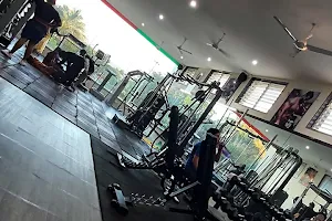 Dharmaveer Shambhuraje Fitness Gym (धर्मवीर शंभुराजे फिटनेस) image