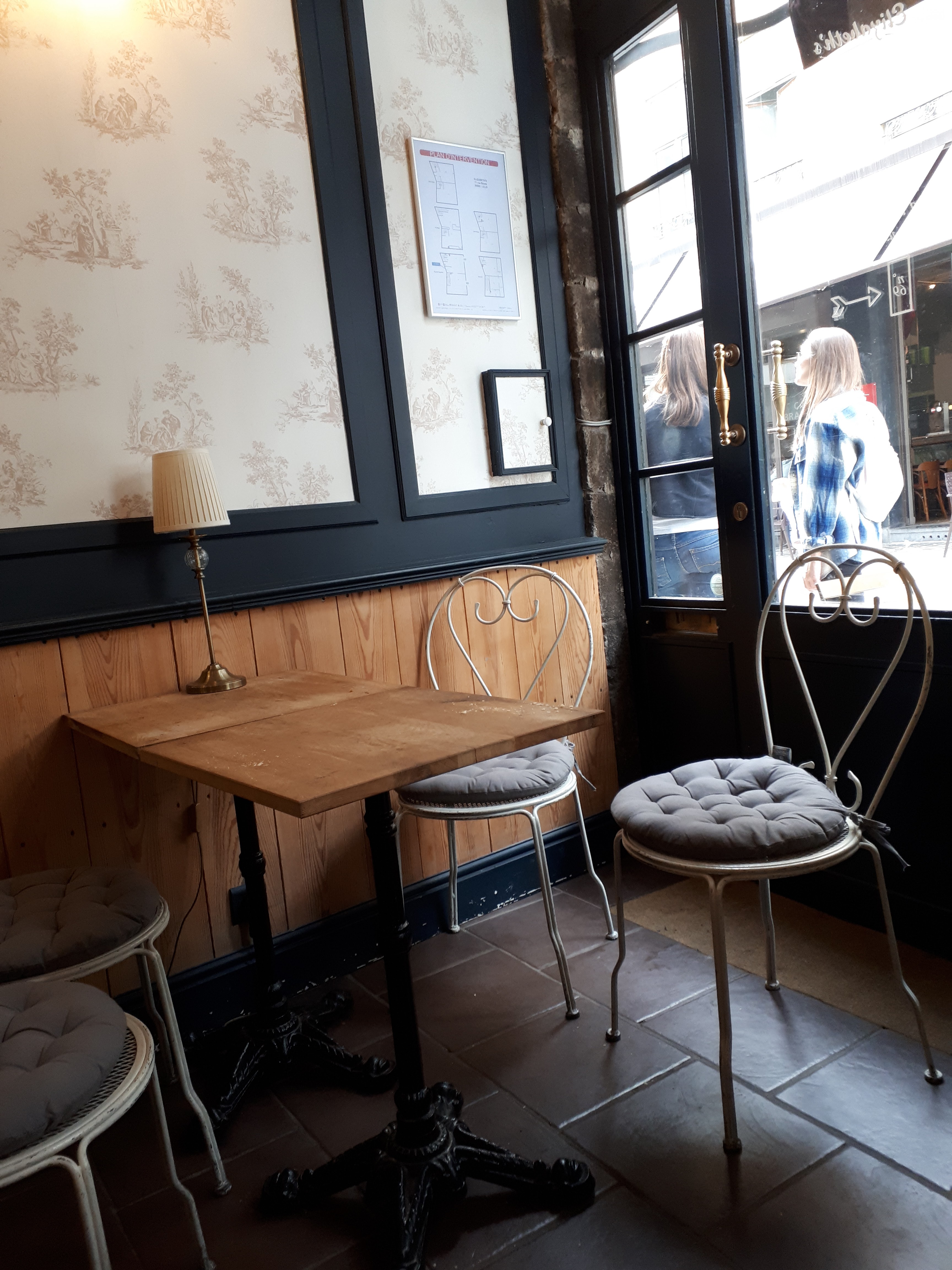 Photo n° 4 de l'avis de Mondes.t fait le 13/04/2019 à 11:43