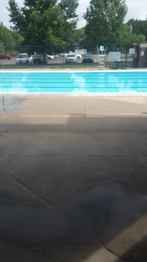 Madisonville Pool