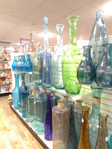 Shopping Mall «Crossroads Shopping Center», reviews and photos, 409 Tarrytown Rd, White Plains, NY 10607, USA