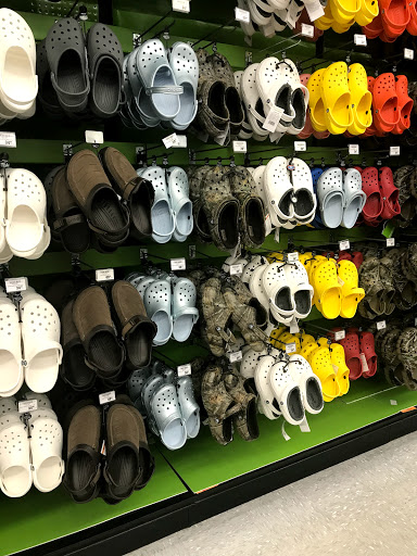 Sporting Goods Store «Academy Sports + Outdoors», reviews and photos, 210 N New Rd, Waco, TX 76710, USA