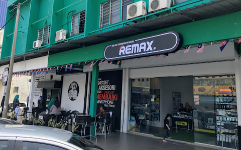 Remax Official Store Batu Pahat image