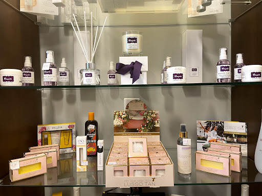 Amanda's Beauty Salon in Castletown-Bearhaven, Co. Cork