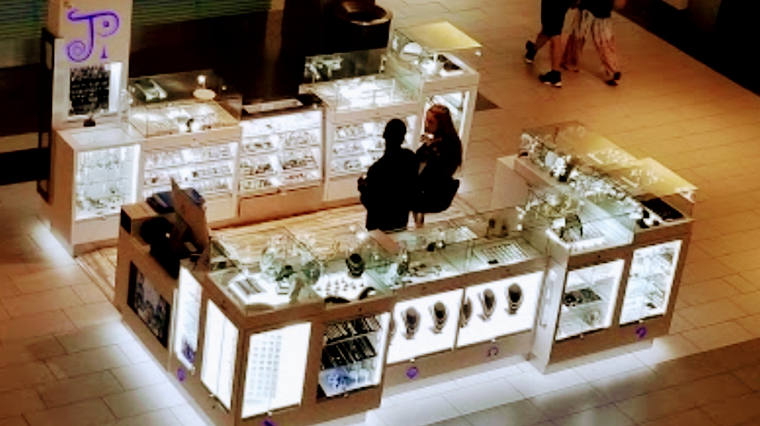 Just Pierce It Roosevelt Field Mall