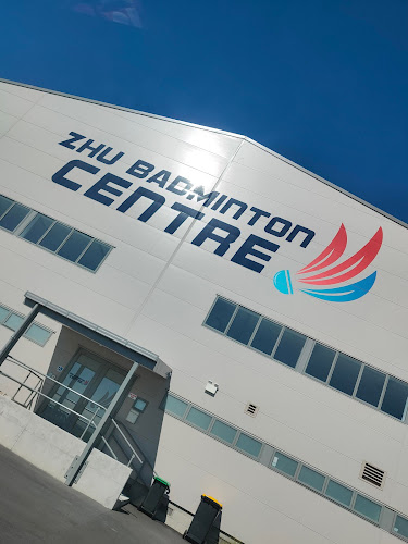 Comments and reviews of Zhu Badminton Centre
