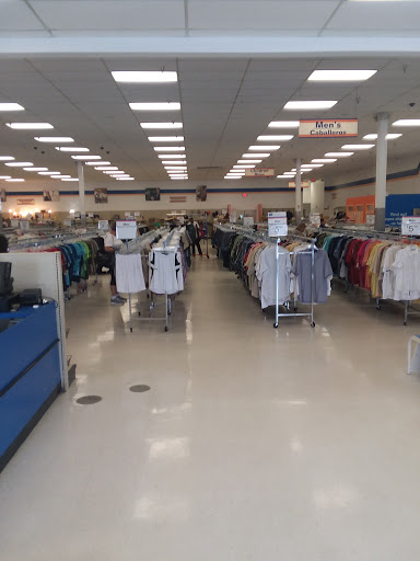 Thrift Store «Goodwill of North Georgia: Oakwood Store, Career Center and Donation Center», reviews and photos