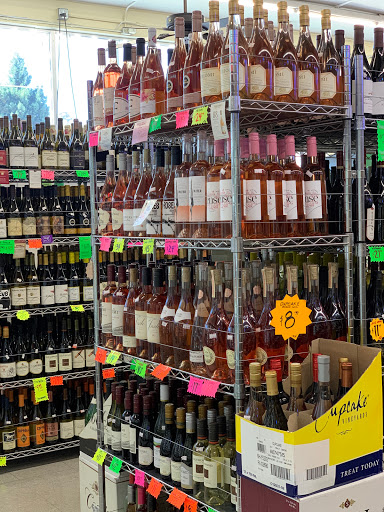 Liquor Store «Holly Market», reviews and photos, 491 Laurel St, San Carlos, CA 94070, USA