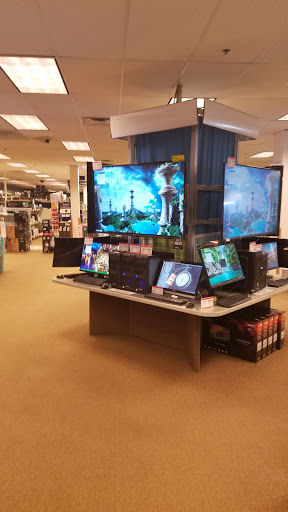 Computer Store «Micro Center», reviews and photos, 11755 Mosteller Rd, Sharonville, OH 45241, USA