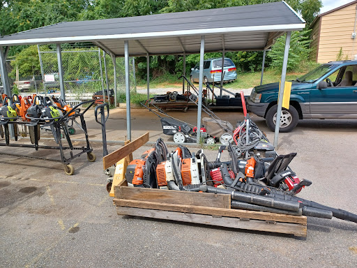 Pawn Shop «Lynchburg Pawn Shop Inc.», reviews and photos, 6115 Fort Ave, Lynchburg, VA 24502, USA