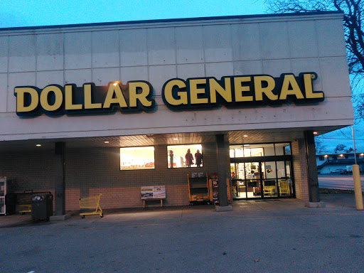 Dollar General, 2466 Sheridan Rd, Zion, IL 60099, USA, 