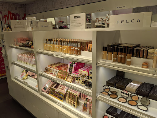 Cosmetics Store «The Cosmetics Company Store», reviews and photos, 651 Kapkowski Rd, Elizabeth, NJ 07201, USA