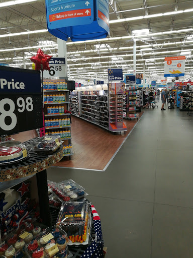 Department Store «Walmart Supercenter», reviews and photos, 16375 Merchants Ln, King George, VA 22485, USA