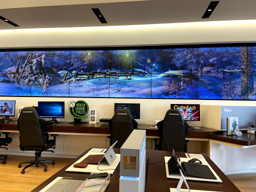 Computer Store «Microsoft Store - Stanford Shopping Center», reviews and photos, 186 Stanford Shopping Center, Palo Alto, CA 94304, USA