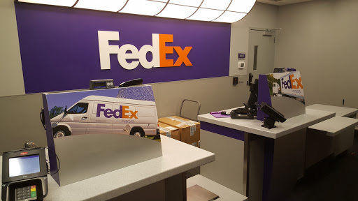 Shipping and Mailing Service «FedEx Ship Center», reviews and photos, 1102 Brussels St, San Antonio, TX 78219, USA
