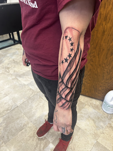 Explore comet tattoo ideas, creative tattoo ideas in Sioux Falls, available at Forever tattoo