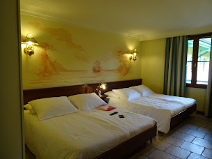 Photo n°2 de Hôtel des Pirates à Dolancourt ()