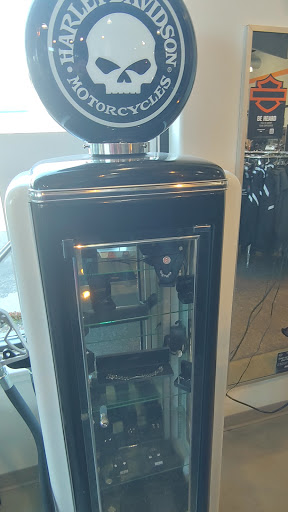 Harley-Davidson Dealer «Redwood Harley-Davidson», reviews and photos, 2500 6th St, Eureka, CA 95501, USA