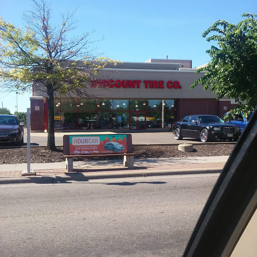 Tire Shop «Discount Tire Store Saint Paul, MN», reviews and photos