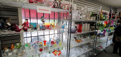 Donations Center «The Guild Shop», reviews and photos