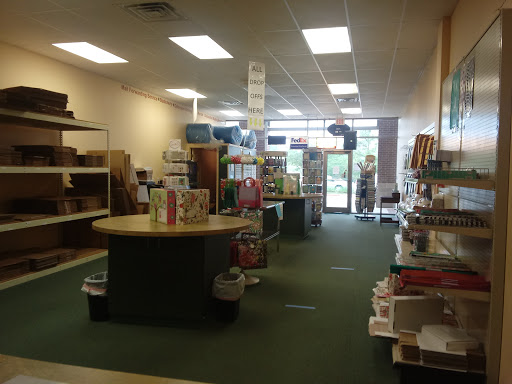 Shipping and Mailing Service «The Shipping Store - College Park (UPS, DHL, FEDEX, USPS)», reviews and photos, 3091 College Park Dr #240, Conroe, TX 77384, USA