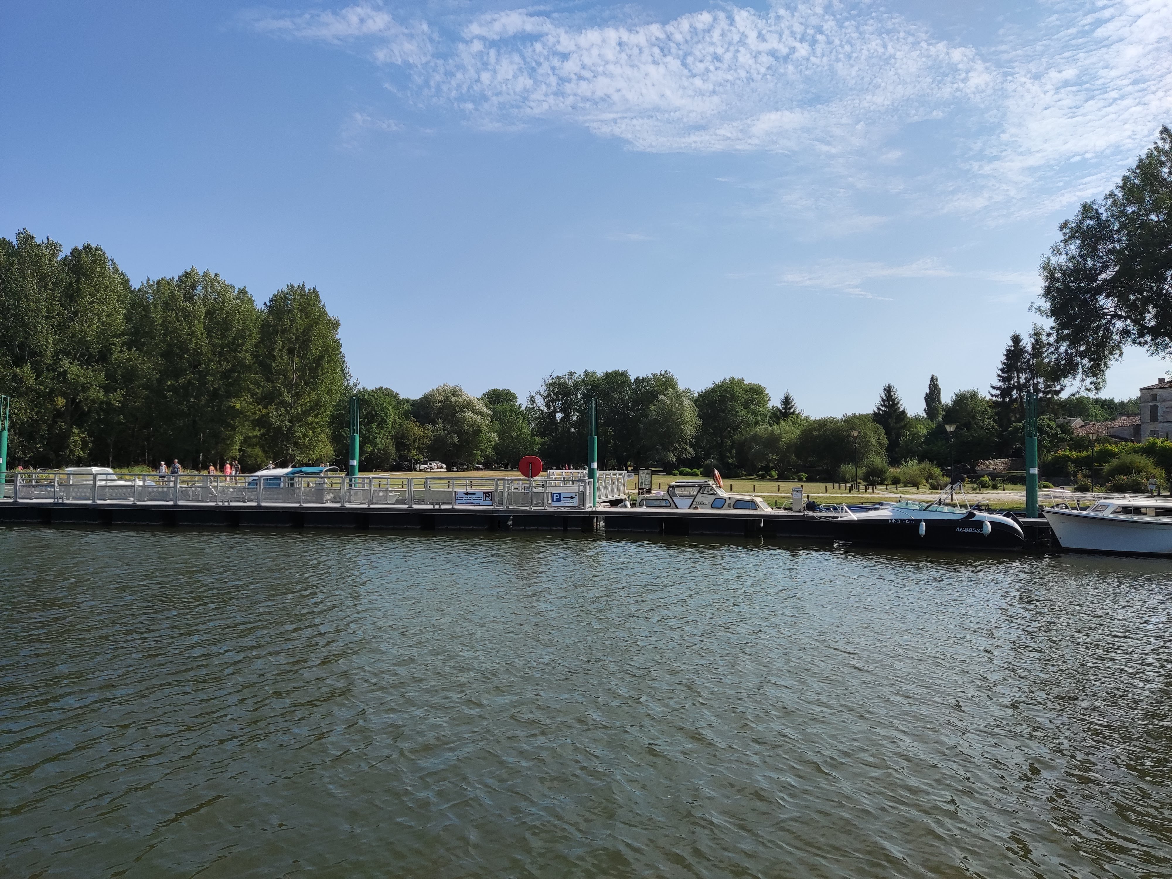 Photo n° 38 de l'avis de Resc.d fait le 16/08/2022 à 18:47