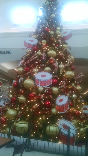 Shopping Mall «Kennedy Mall», reviews and photos, 555 John F Kennedy Rd, Dubuque, IA 52002, USA