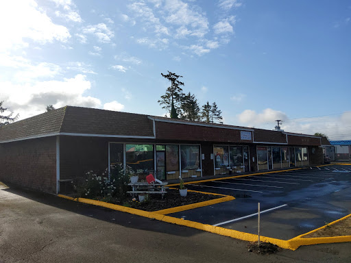 Tobacco Shop «Seaside Tobacco Outlet», reviews and photos, 1535 S Roosevelt Dr, Seaside, OR 97138, USA