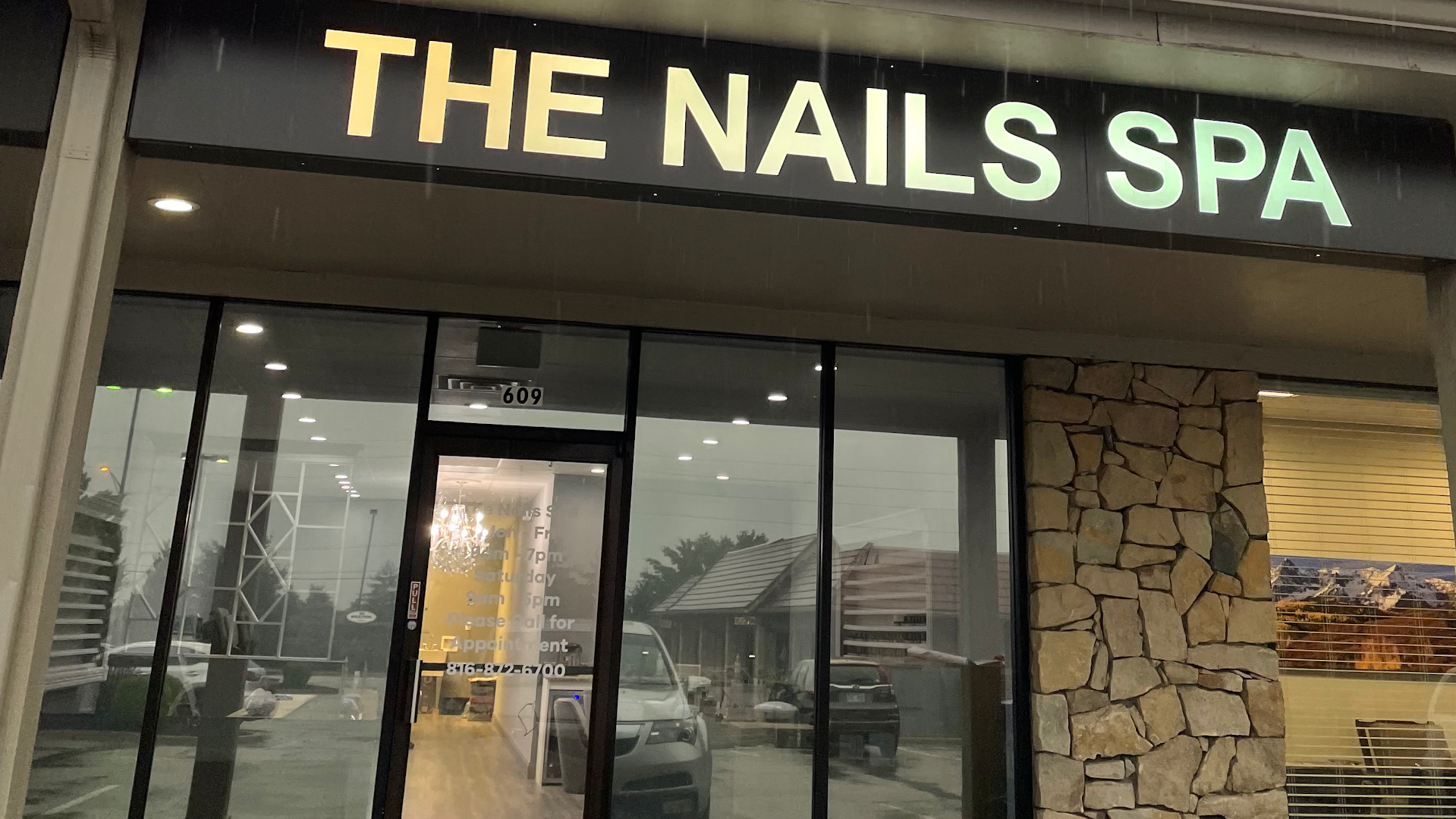 Creative Nail Design & Spa | Nail salon in Lee's Summit, MO